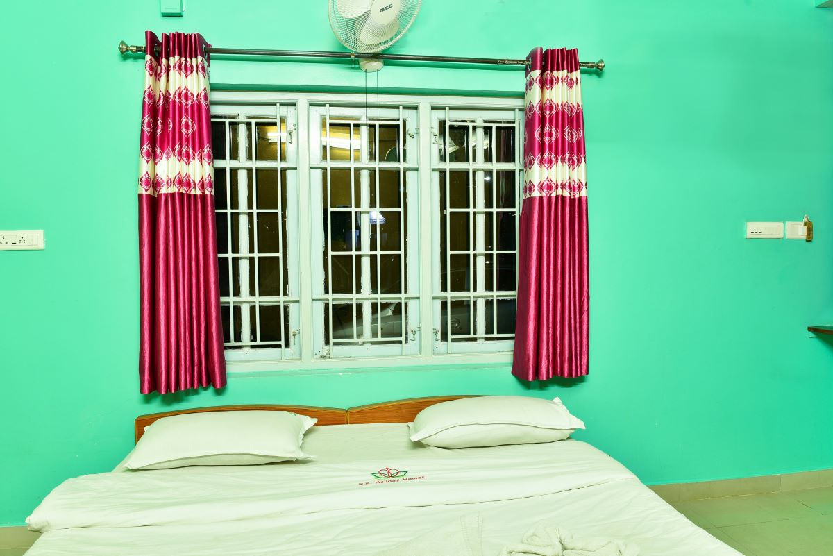 Semi Deluxe Room View 2